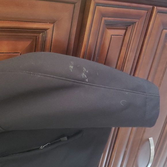 Woman's The North Face Jacket - Picture 11 of 14